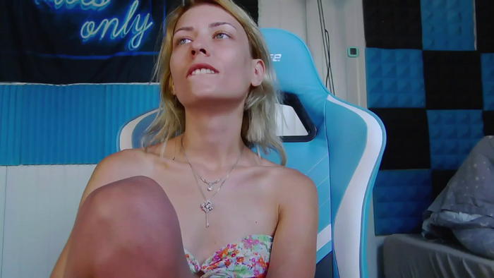 KaroKaroline