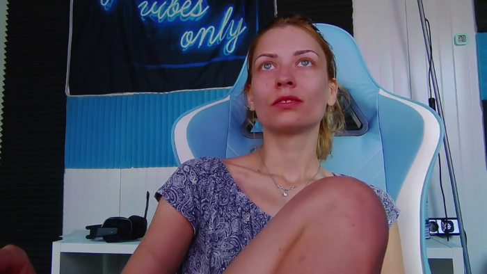KaroKaroline