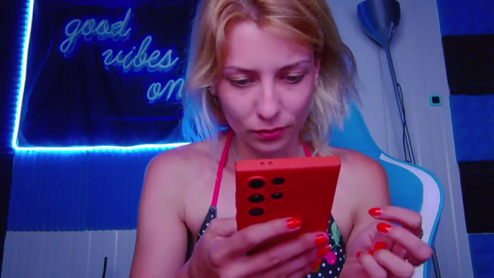 KaroKaroline