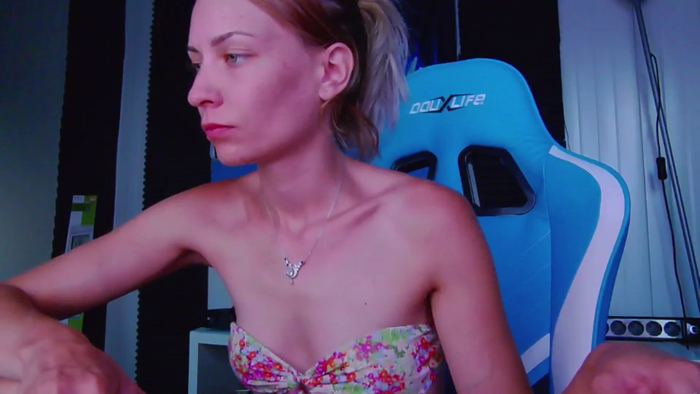 KaroKaroline