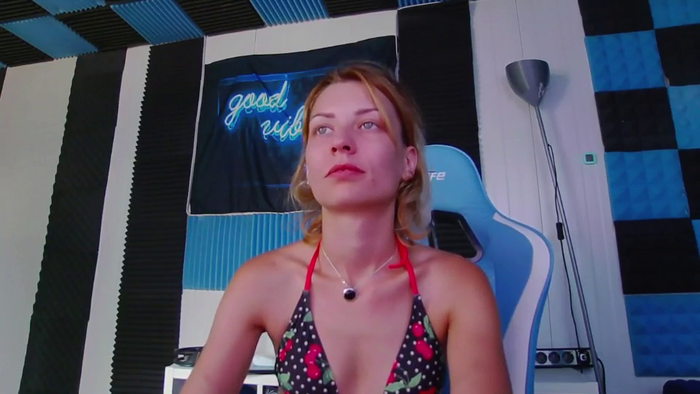 KaroKaroline
