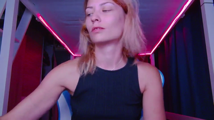 KaroKaroline